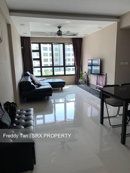 Yishun Street 31 thumbnail photo